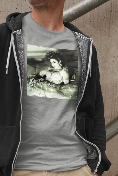 Koszulka z naszywką MADONNA young 02