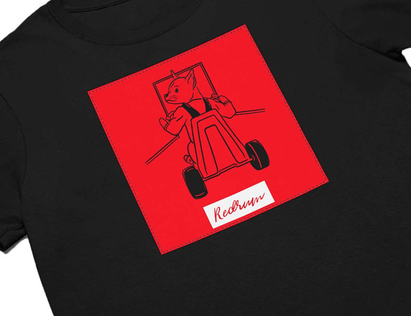 Koszulka z naszywką Redrum