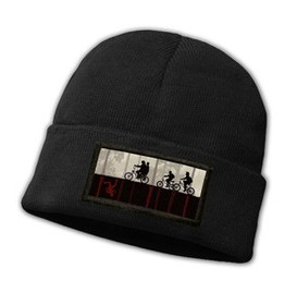 Czapka zimowa z naszywką STRANGER THINGS