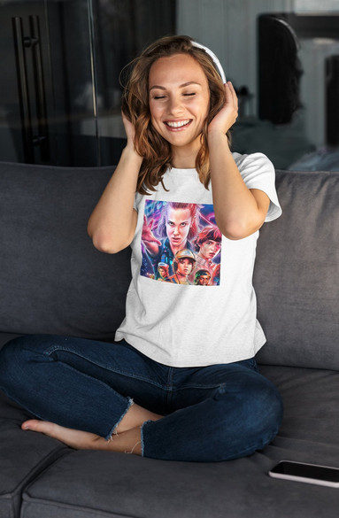 Bluzka damska z naszywką Stranger Things squad 1