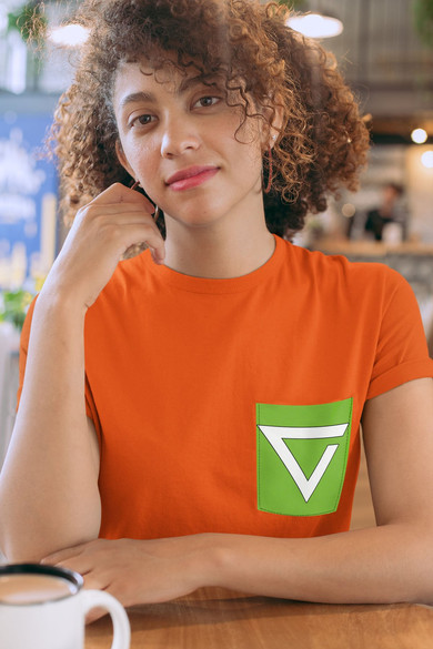 Koszulka z kieszonką ZNAK AXII