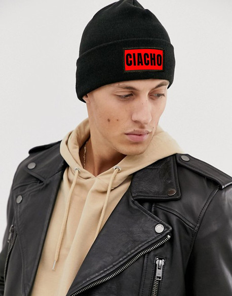 Czapka zimowa z naszywką CIACHO