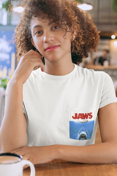 Koszulka z kieszonką JAWS