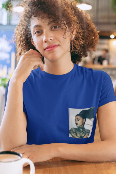 Koszulka z kieszonką ARIANA GRANDE