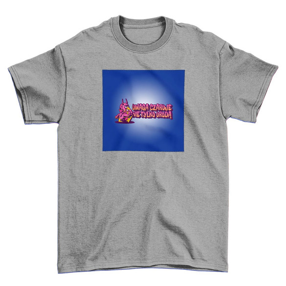 Koszulka z naszywką Uwaga czaruje...