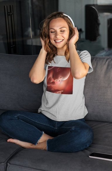 Bluzka damska z naszywką Płód 02