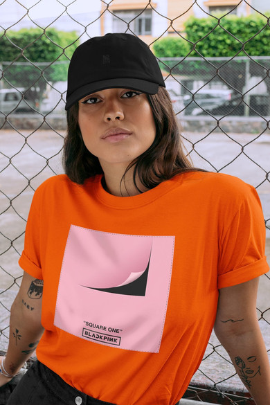 Koszulka z naszywką BlackPink Square one