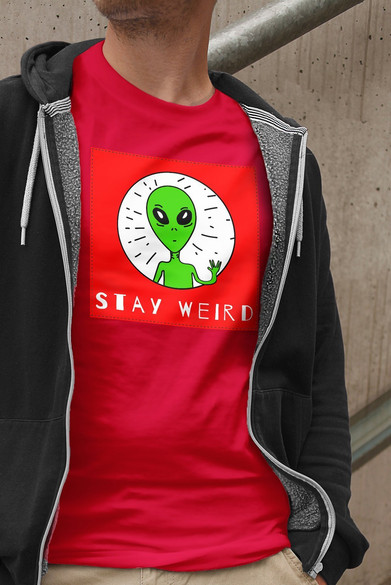 Koszulka z naszywką Stay weird