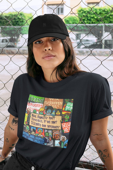 Koszulka z naszywką Anti Racism