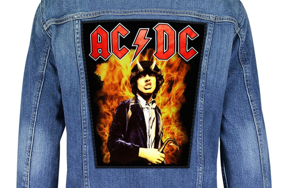 Ekran AC/DC