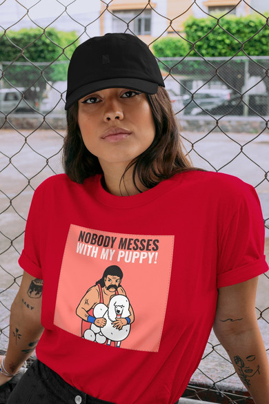 Koszulka z naszywką Nobody messes …