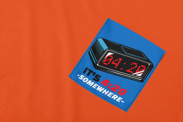 Koszulka z kieszonką IT'S 4:20 SOMEWHERE