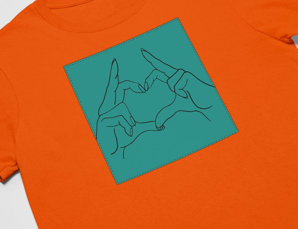 Koszulka z naszywką Serce