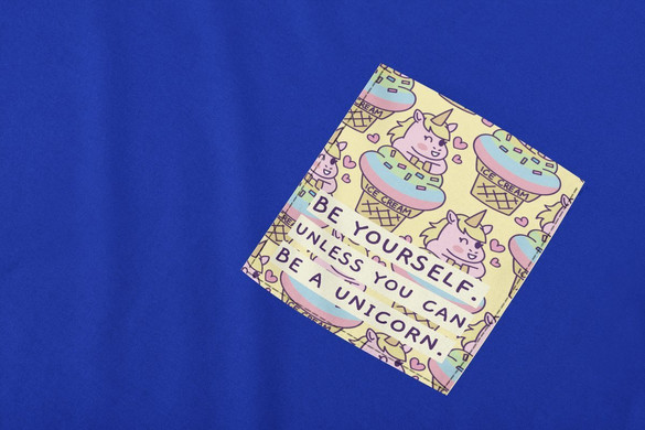 Koszulka z kieszonką BE A UNICORN 02