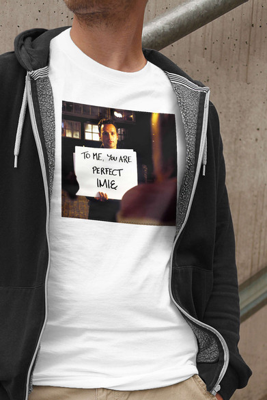 Koszulka z naszywką na Walentynki TWÓJ NAPIS