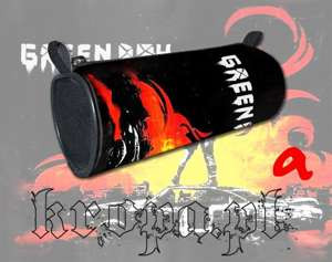  Piórnik szkolny  GREEN DAY