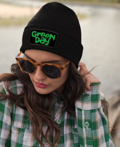 Czapka zimowa z naszywką GREEN DAY