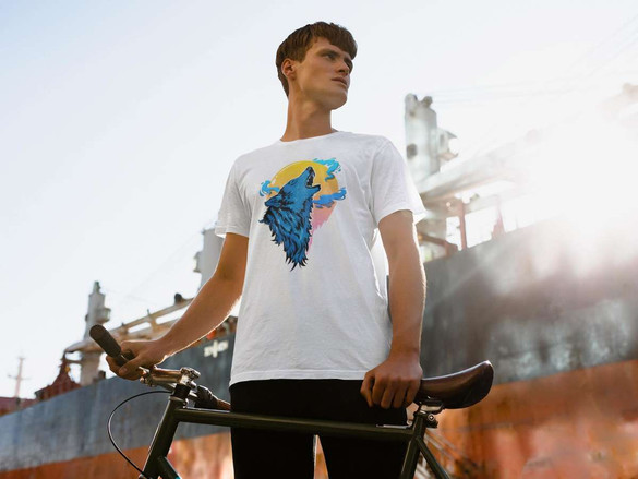 Koszulka WILK KSIĘŻYC WOLF MOON ARTYSTYCZNY