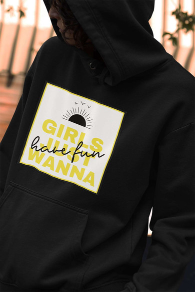 Bluza z naszywką Girls just wanna …