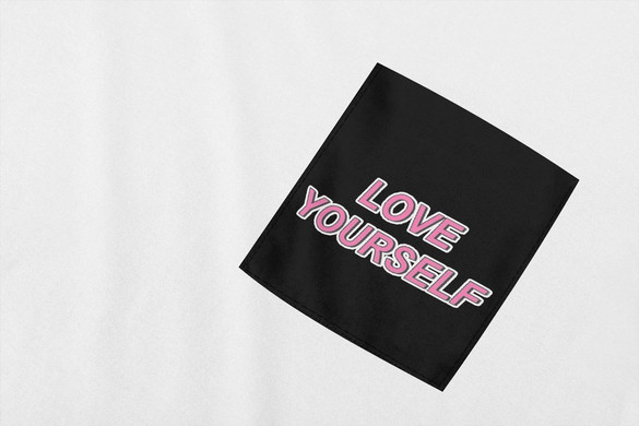 Koszulka z kieszonką BTS LOVE YOURSELF