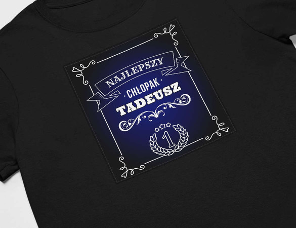 Koszulka z naszywką na Walentynki TWÓJ NAPIS