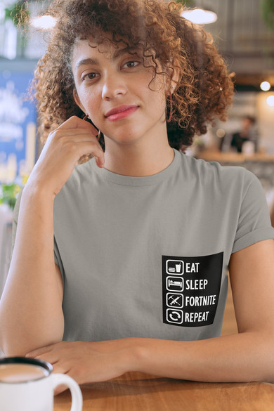 Koszulka z kieszonką Eat Sleep Fortnite ..