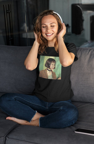 Bluzka damska z naszywką Mathilda 01