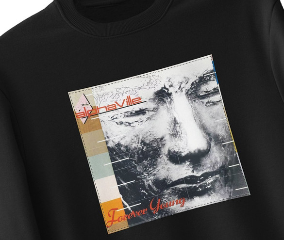 Bluza z naszywką  Alphaville  02