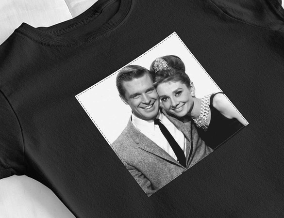 Bluzka damska z naszywką Breakfast at Tiffany's