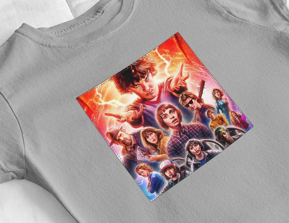 Bluzka damska z naszywką Stranger Things squad 2