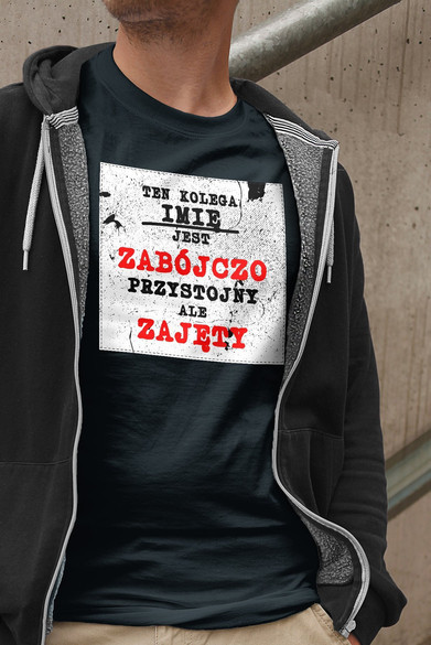 Koszulka z naszywką na Walentynki TWÓJ NAPIS