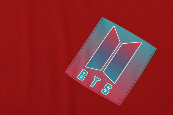 Koszulka z kieszonką BTS LOGO KOLOROWE 