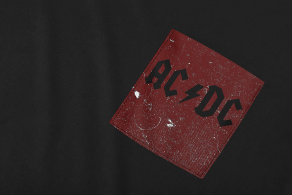 Koszulka z kieszonką AC/DC 1
