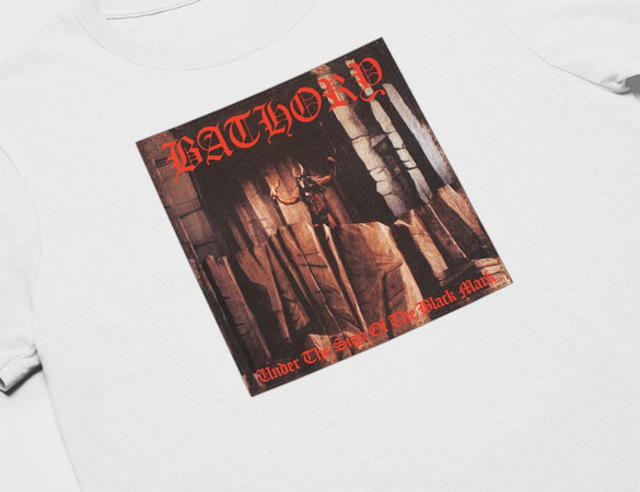 Koszulka z naszywką BATHORY 02