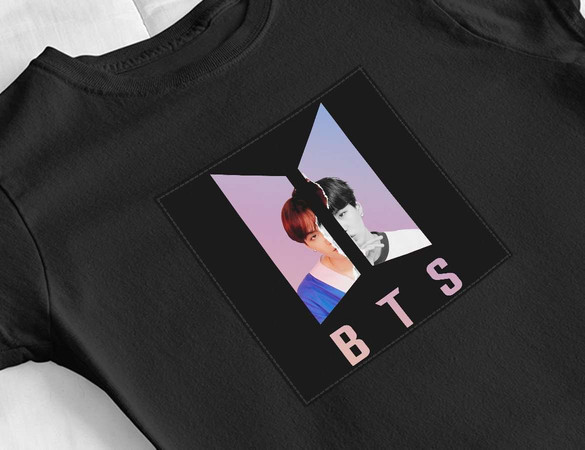 Bluzka damska z naszywką BTS SUGA