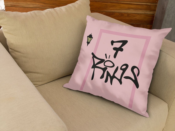 Poduszka ARIANA GRANDE 08