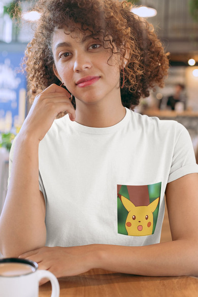 Koszulka z kieszonką PIKACHU MEM