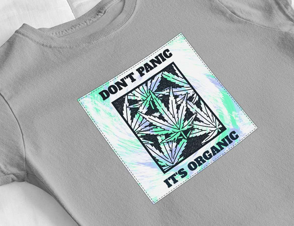 Bluzka damska z naszywką Don't panic