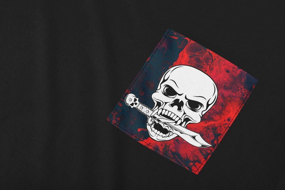 Koszulka z kieszonką CZASZKA ZE SZTYLETEM