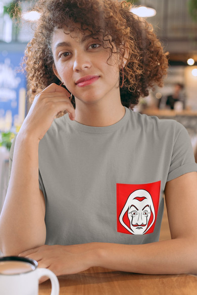 Koszulka z kieszonką DOM Z PAPIERU