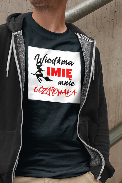 Koszulka z naszywką na Walentynki TWÓJ NAPIS