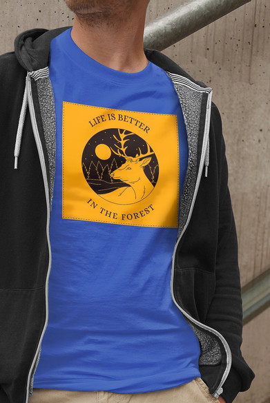 Koszulka z naszywką Life is better...