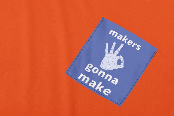 Koszulka z kieszonką MAKERS GONNA MAKE