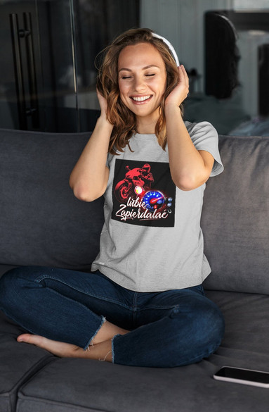 Bluzka damska z naszywką Lubię zapierd..lać 01