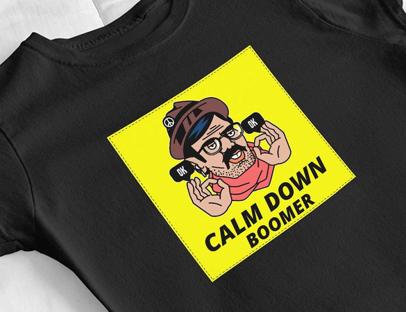 Bluzka damska z naszywką Calm down boomer