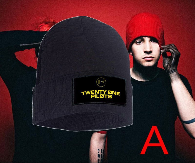 Czapka zimowa z naszywką TWENTY ONE PILOTS, roz.+B