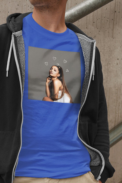 Koszulka z naszywką ARIANA GRANDE 02