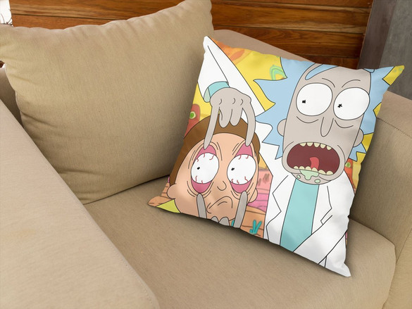 Poduszka Rick and Morty 04