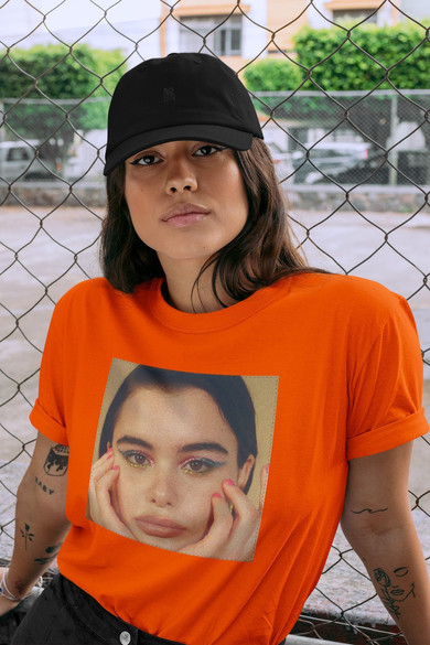 Koszulka z naszywką Euphoria Kat