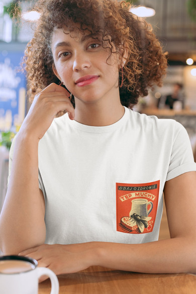 Koszulka z kieszonką TĘP MUCHY PLAKAT PRL